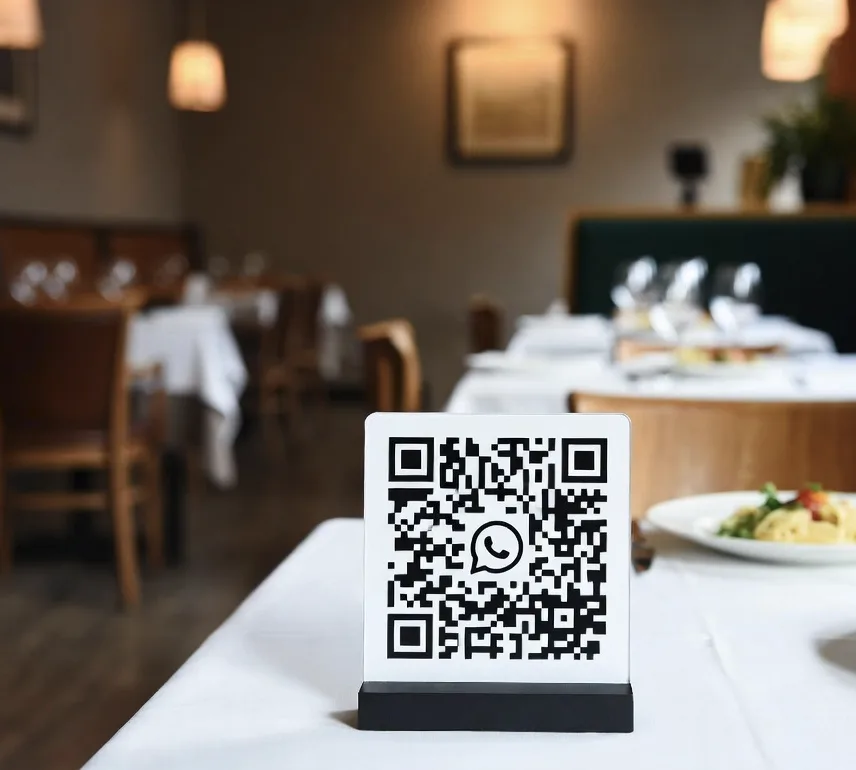 Tableau de bord d’automatisation WhatsApp pour restaurant gérant les commandes et les réservations
